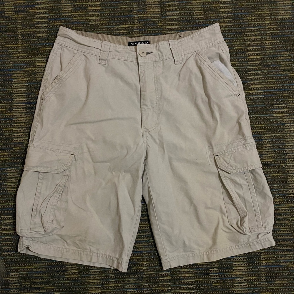 Men’s Grey cargo shorts